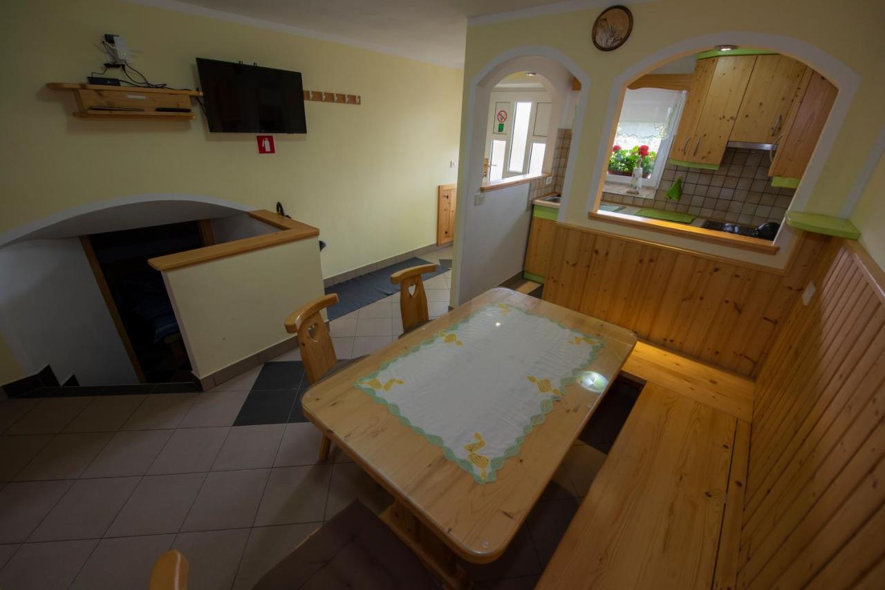 Apartma Vidmar Otlica Ajdovščina Eksteriør bilde